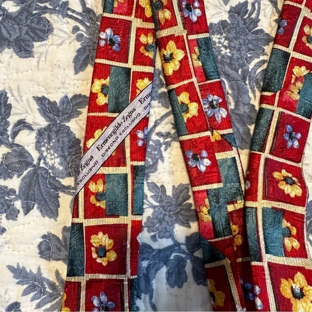 Ermenegildo Zegna Tie Red and Yellow Silk Floral 4” Wide